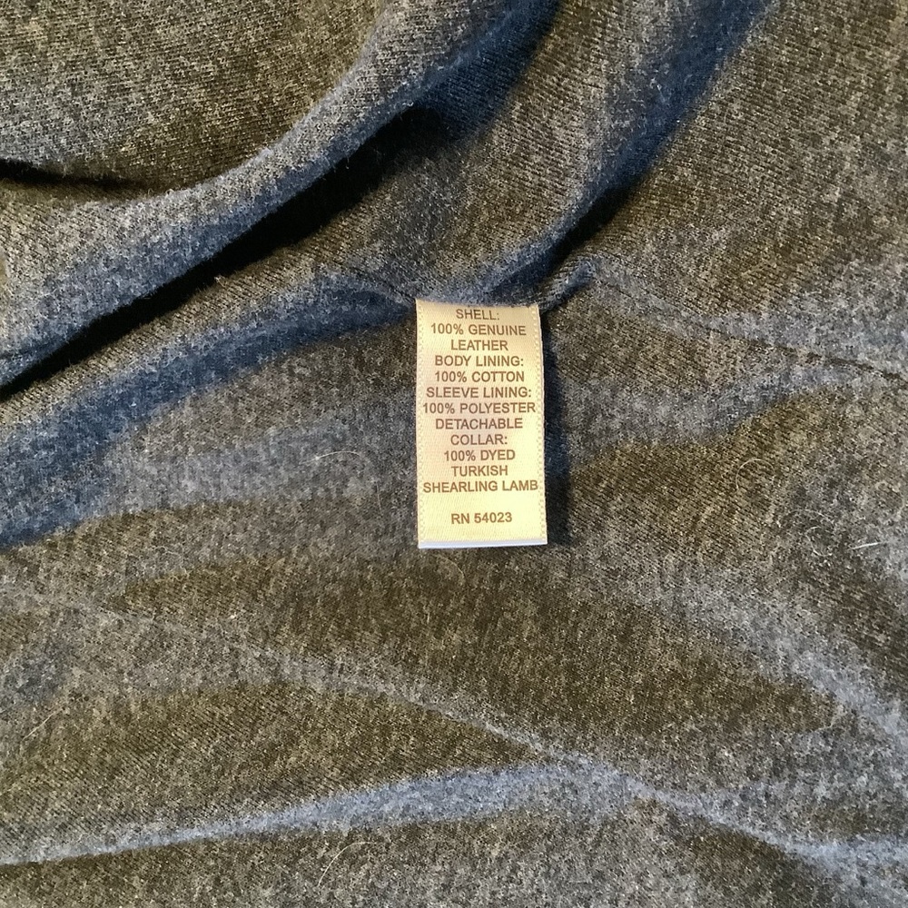 GUC Banana Republic leather jacket - Picture 8 of 9